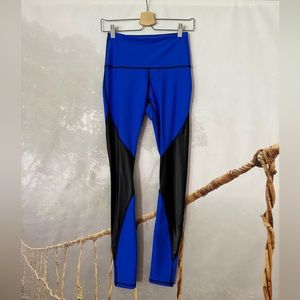 NWT Yoga Democracy Color block Yoga Legging XS